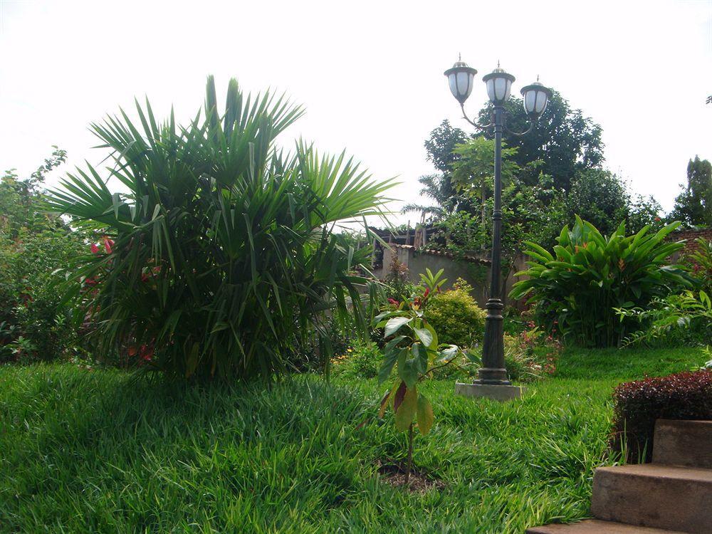 Aparthotel Jardin Tropical Buyumbura Exterior foto